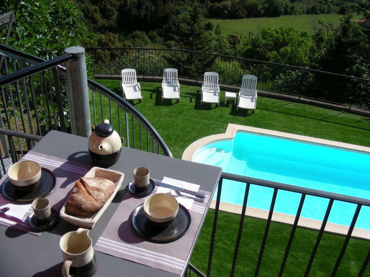 Ecurie De Cucugnan Bed and Breakfast Exteriör bild